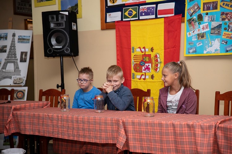 71137871 2414833425470982 3283097306282328064 o